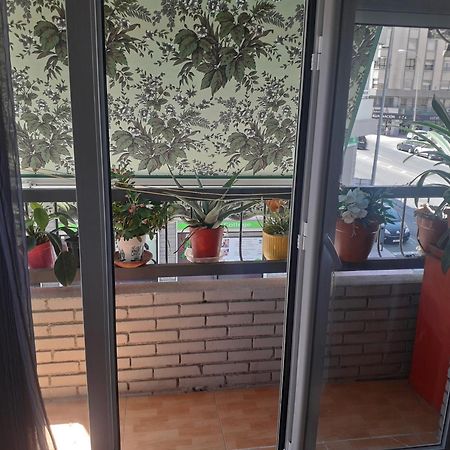 Eve ,Estacion Central Аликанте Екстериор снимка